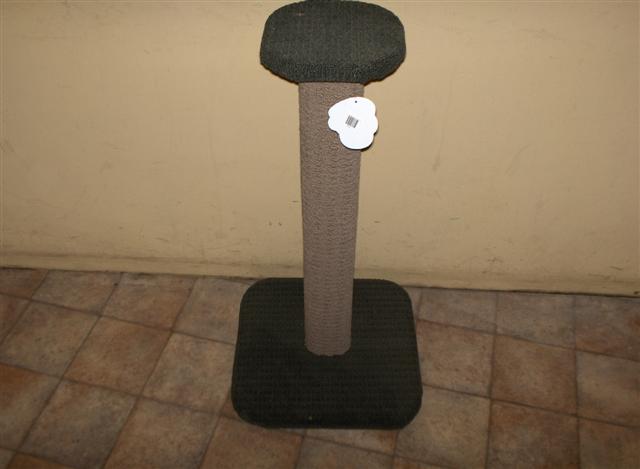 SINGLE POLE WITH SQUARE PLATFORM B:40x40 H:75 SINGLE POLE WITH SQUARE PLATFORM B:40x40 H:75